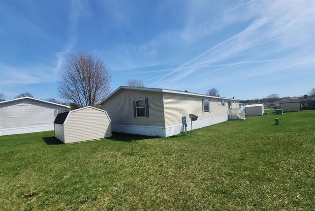 1831 Whisperwood Way, Muskegon, MI 49442