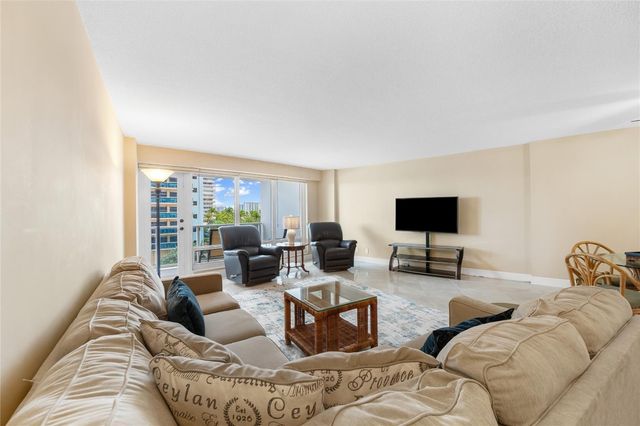 4100 Galt Ocean Drive 304, Fort Lauderdale, FL 33308