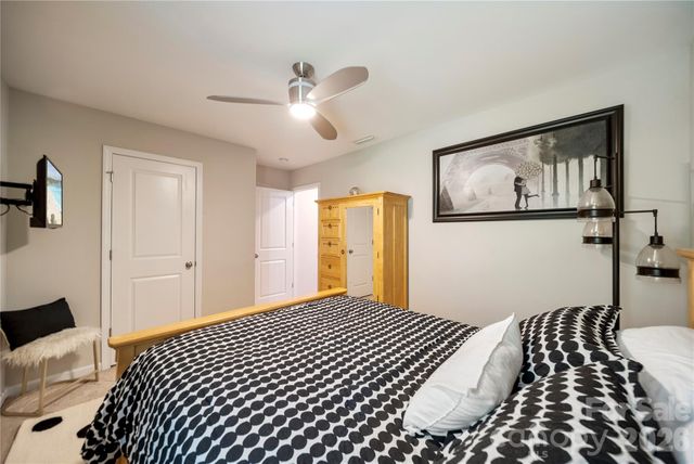 8122 Mossy Rock Road, Waxhaw, NC 28173