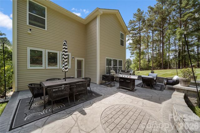 8122 Mossy Rock Road, Waxhaw, NC 28173