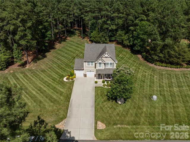 8122 Mossy Rock Road, Waxhaw, NC 28173