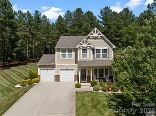 8122 Mossy Rock Road, Waxhaw, NC 28173