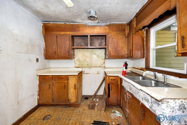2916 Battle Drive NW, Huntsville, AL 35816