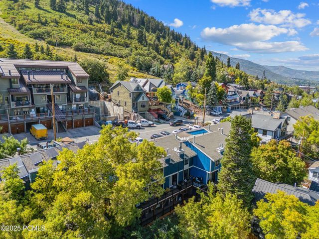 470 Woodside Avenue 10, Park City, UT 84060
