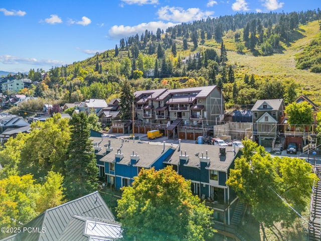470 Woodside Avenue 10, Park City, UT 84060