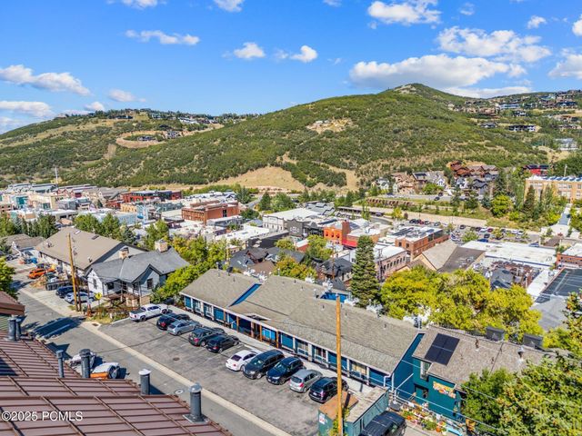 470 Woodside Avenue 10, Park City, UT 84060