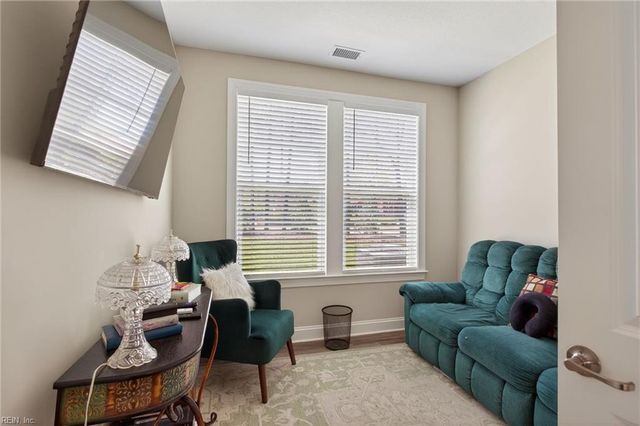 4743 Mahogany RN, Chesapeake, VA 23321