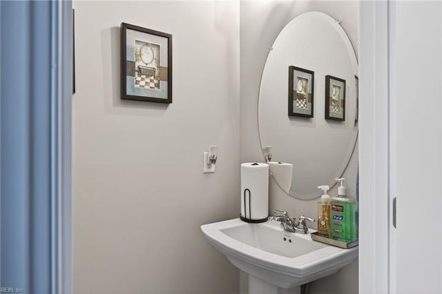 4743 Mahogany RN, Chesapeake, VA 23321