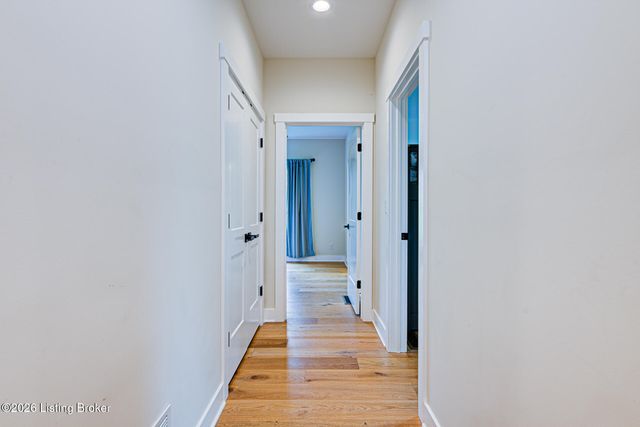 6007 Brentwood Dr, Crestwood, KY 40014