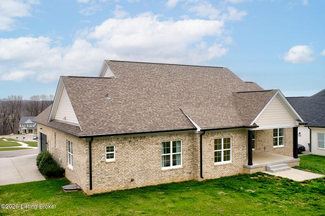 6007 Brentwood Dr, Crestwood, KY 40014