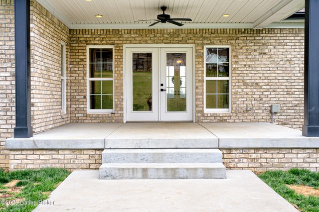 6007 Brentwood Dr, Crestwood, KY 40014