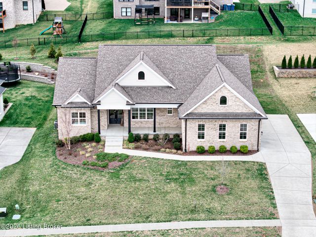 6007 Brentwood Dr, Crestwood, KY 40014