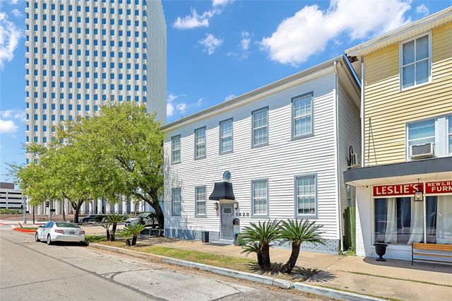 1820 Market Street 2, Galveston, TX 77550