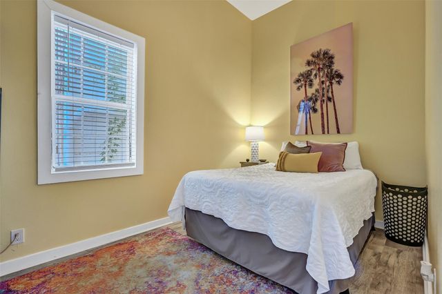1820 Market Street 2, Galveston, TX 77550