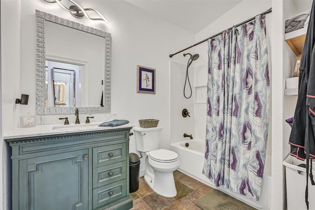 1820 Market Street 2, Galveston, TX 77550