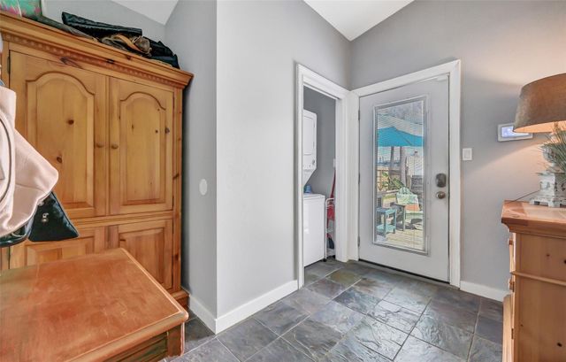 1820 Market Street 2, Galveston, TX 77550