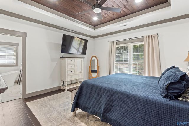 68 Pierce Road, Albertville, AL 35951