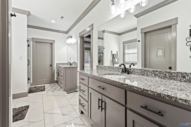 68 Pierce Road, Albertville, AL 35951