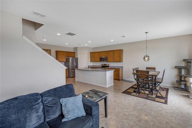 8811 ASHLAND AVENUE, Polk City, FL 33868