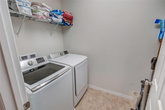 8811 ASHLAND AVENUE, Polk City, FL 33868