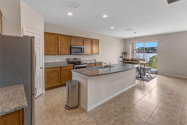 8811 ASHLAND AVENUE, Polk City, FL 33868