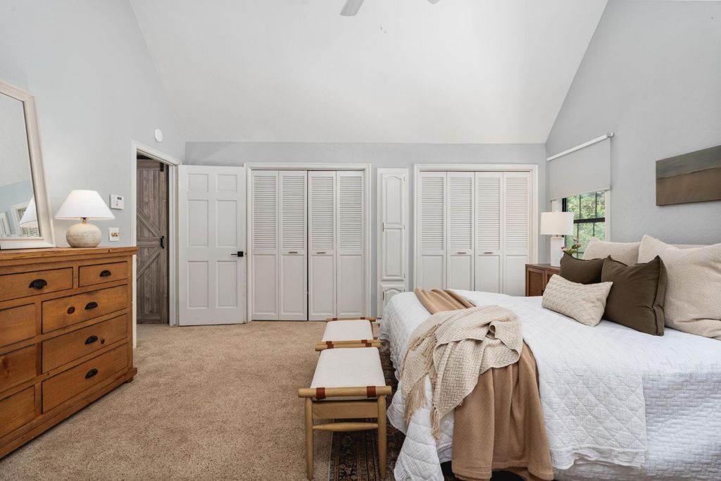 Image 30 of property listing at 578 E Everglade Avenue, Fresno, CA 93720