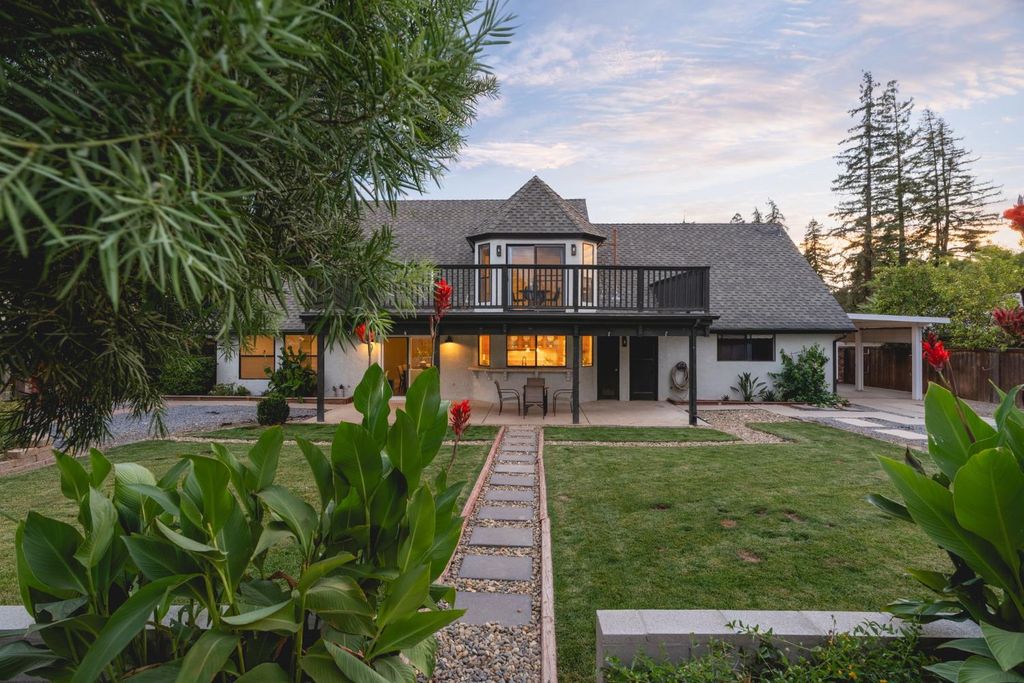 Image 45 of property listing at 578 E Everglade Avenue, Fresno, CA 93720