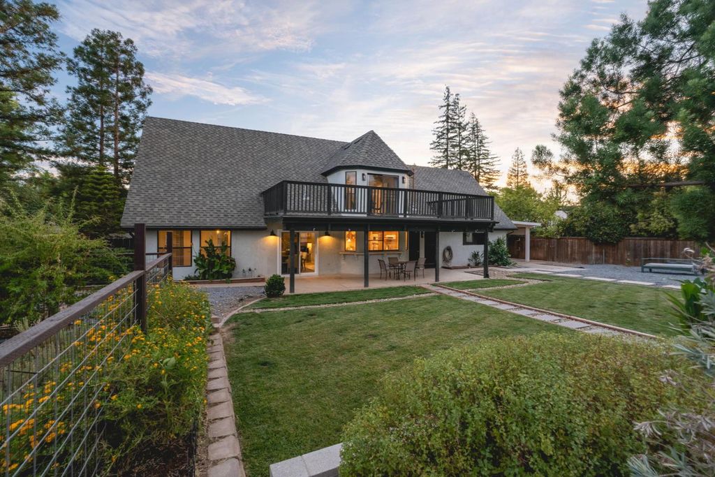 Image 46 of property listing at 578 E Everglade Avenue, Fresno, CA 93720