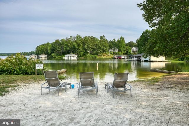 6200 BILLS RD, Mineral, VA 23117