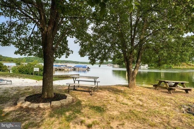 6200 BILLS RD, Mineral, VA 23117