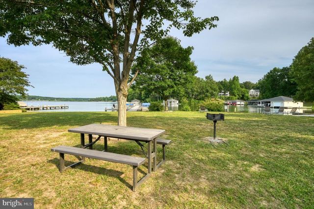 6200 BILLS RD, Mineral, VA 23117