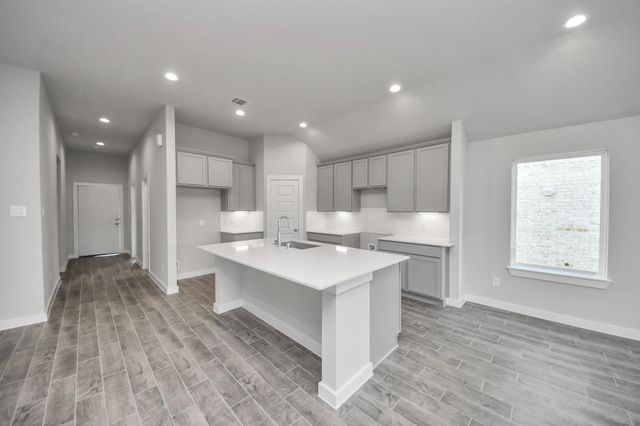 11719 Leafy Laurel Drive, Houston, TX 77066