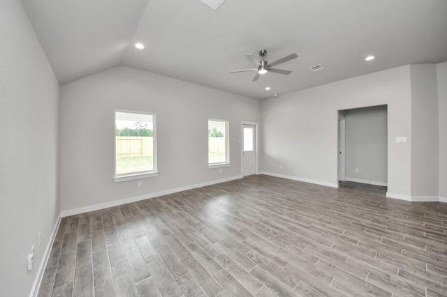 11719 Leafy Laurel Drive, Houston, TX 77066