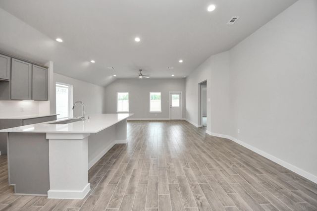 11719 Leafy Laurel Drive, Houston, TX 77066