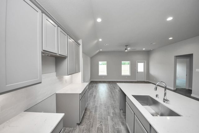 11719 Leafy Laurel Drive, Houston, TX 77066