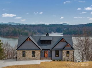464 Lake Crest Drive, Nebo, NC 28761