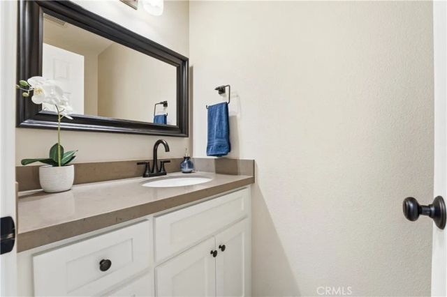 24 Calabria, Lake Forest, CA 92610