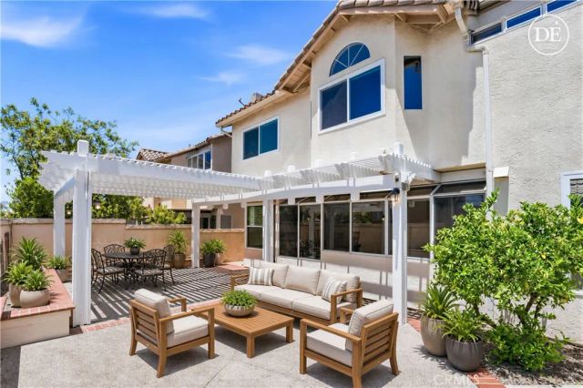 24 Calabria, Lake Forest, CA 92610