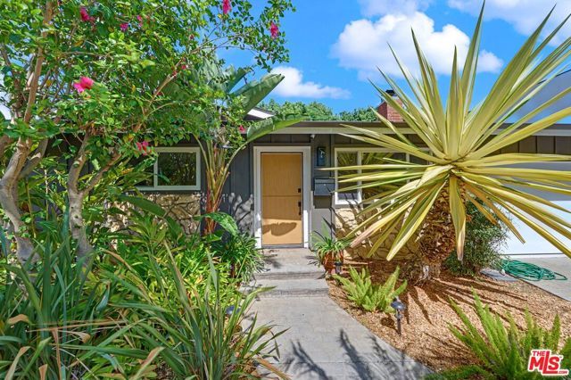4334 Huntley Avenue, Culver City, CA 90230