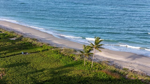 2925 SE Dune Drive, Stuart, FL 34996