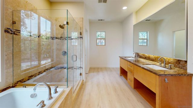 10710 Canyon Grove Trl 31, San Diego, CA 92130