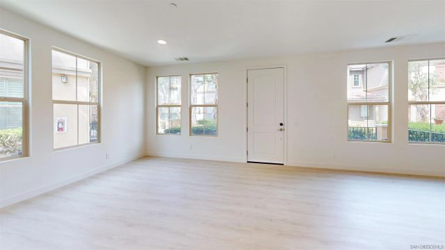 10710 Canyon Grove Trl 31, San Diego, CA 92130