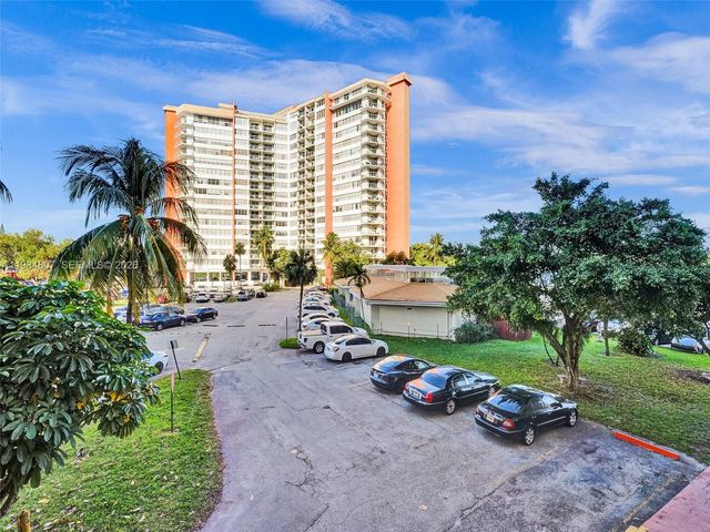 1351 NE Miami Gardens Drive 203E, Miami, FL 33179