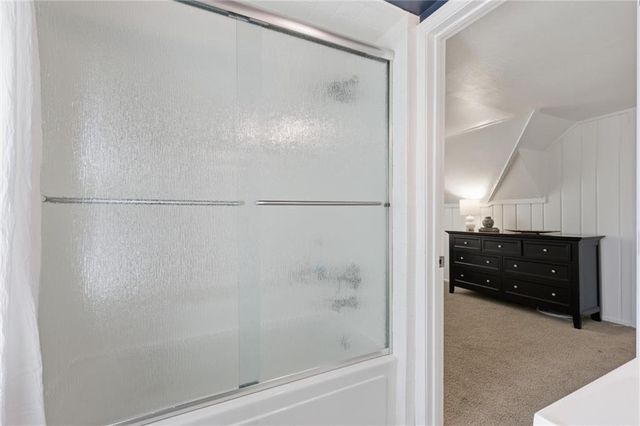5427 Canterbury Road, Fairway, KS 66205