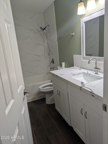 3121 W FRANKFURT Drive, Chandler, AZ 85226