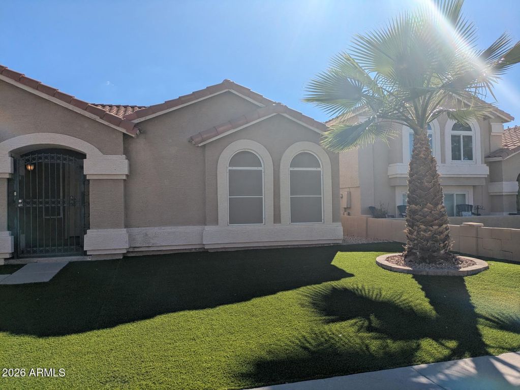 3121 W FRANKFURT Drive, Chandler, AZ 85226