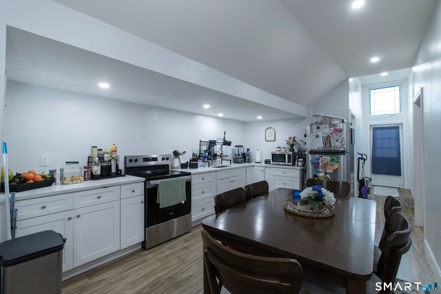 296 East Main Street, Clinton, CT 06413