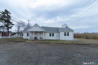 296 East Main Street, Clinton, CT 06413