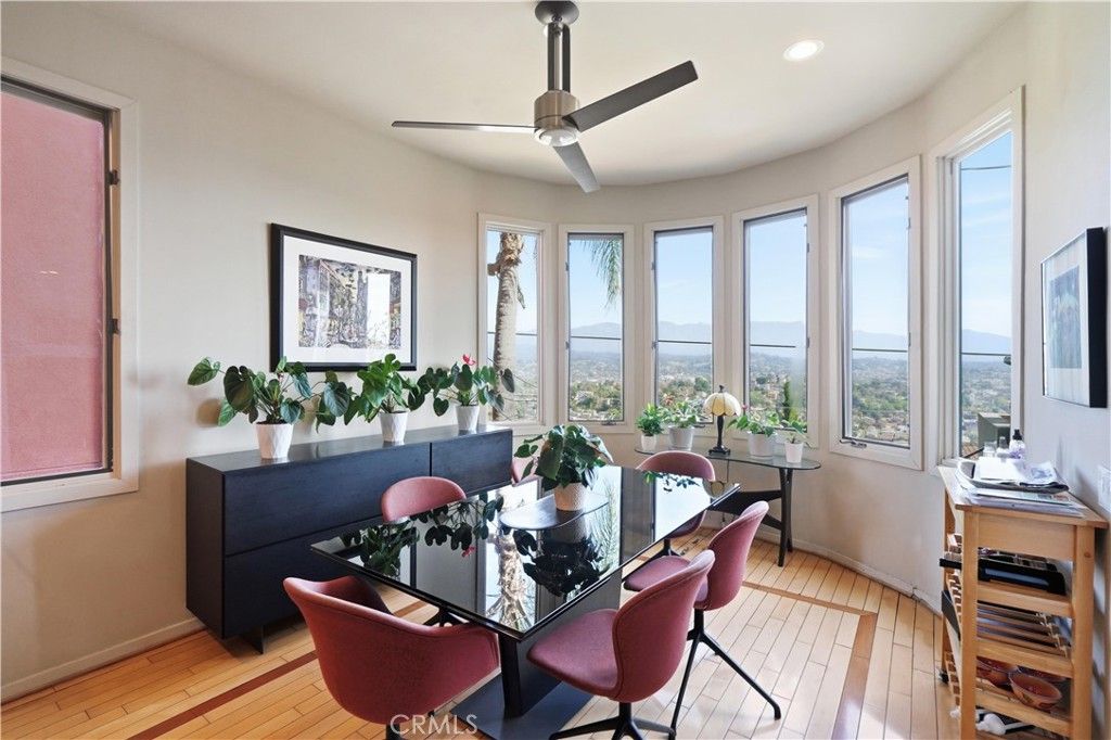 Image 8 of property listing at 611 Cross Avenue, Los Angeles, CA 90065