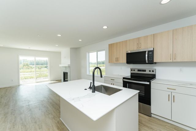 1097 Century Village Lane NE, Rochester, MN 55906